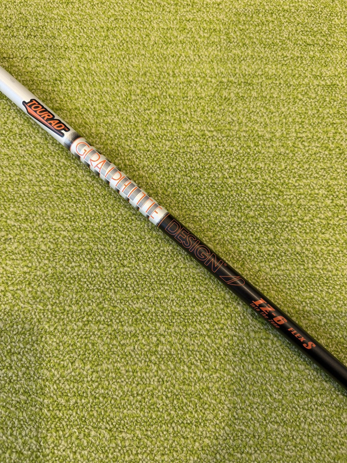 Graphite Design Tour AD IZ 6S Stiff Driver Shaft Titleist 44"
