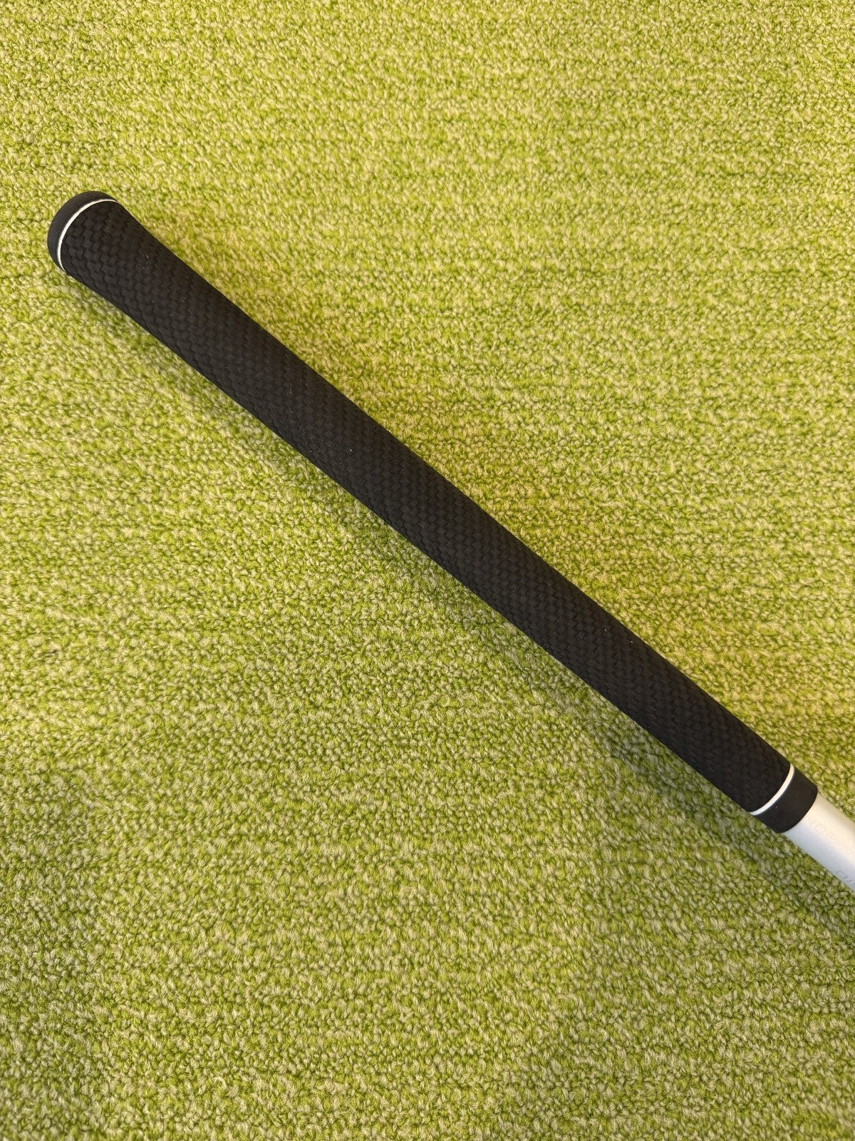Graphite Design Tour AD IZ 6S Stiff Driver Shaft Titleist 44"