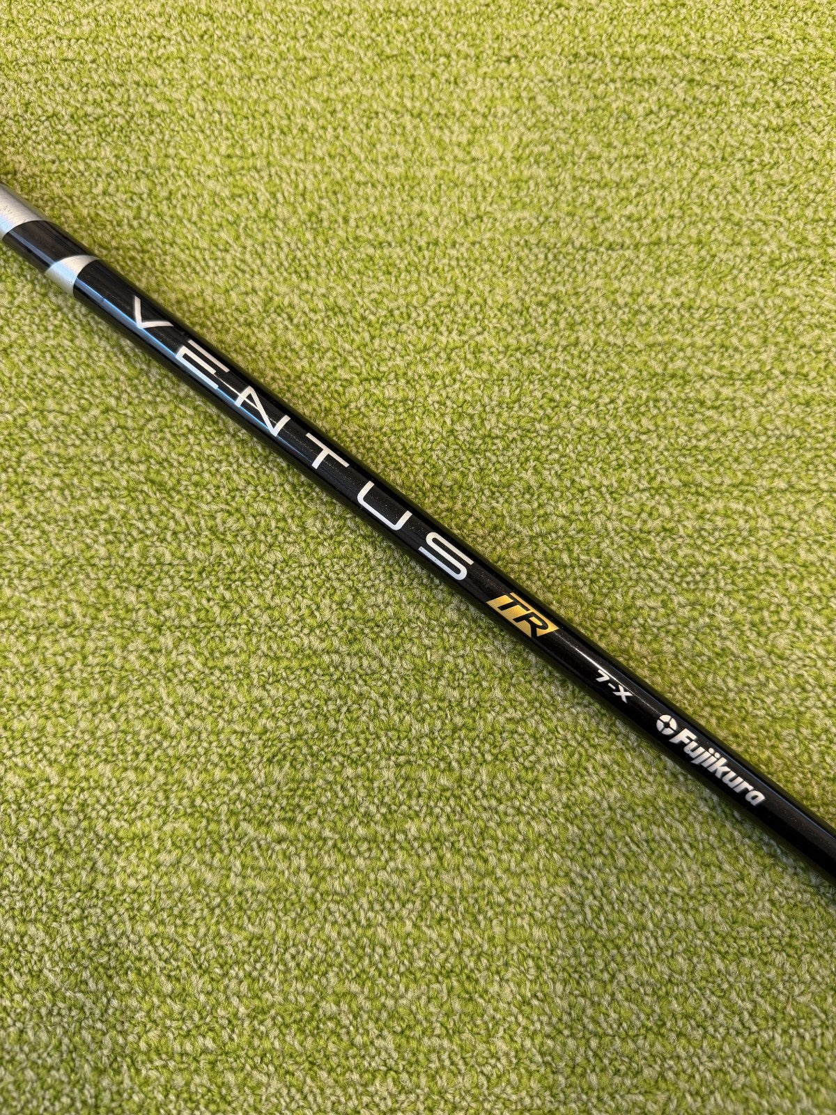 Fujikura Ventus TR Black Velocore 7X X-Stiff 44" Driver Shaft Titleist