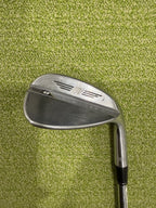 Titleist Vokey SM8 Tour Chrome 52/12F | Dynamic Gold Tour Issue S400