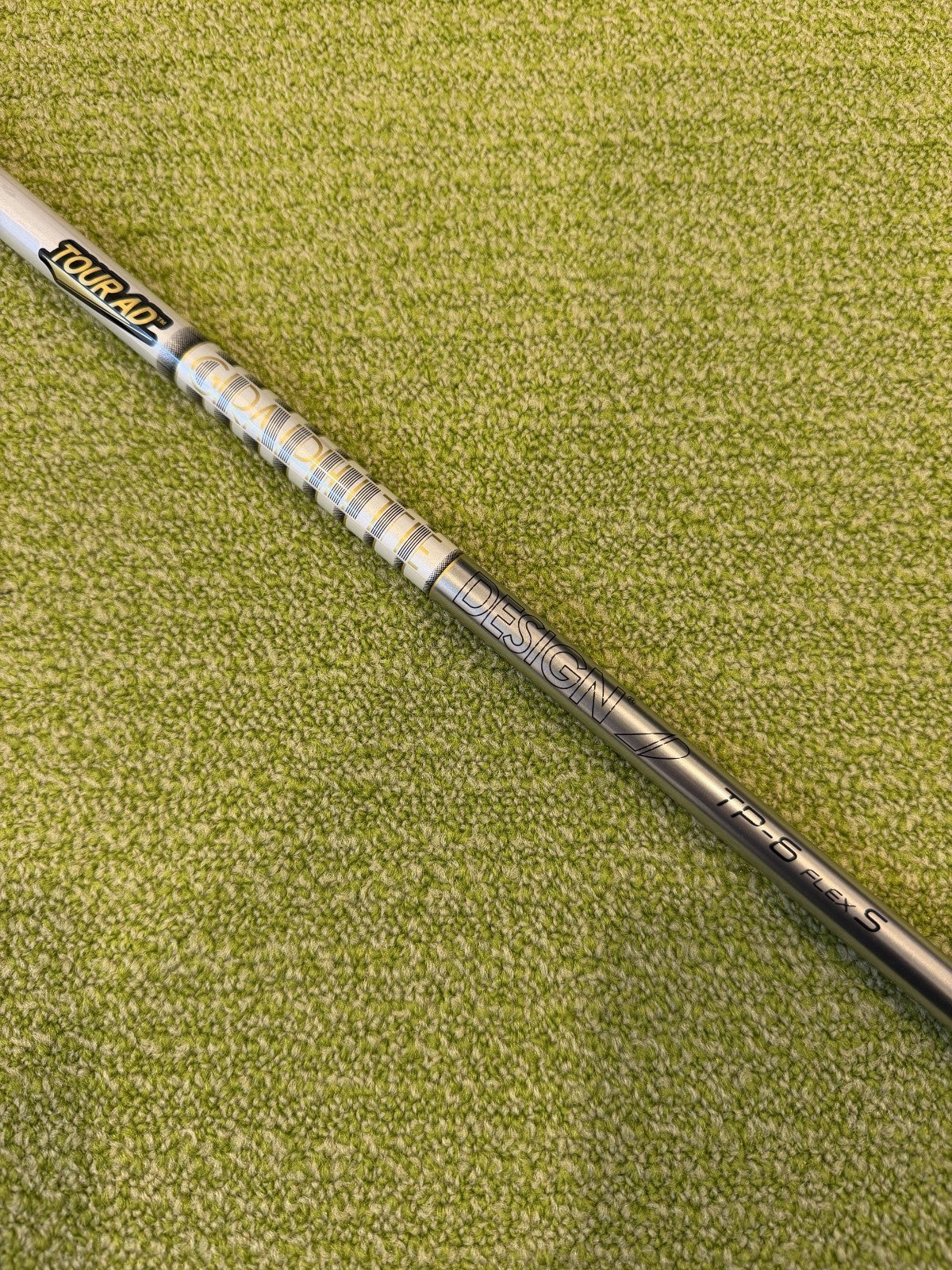 Graphite Design Tour Ad TP 6S Stiff 44.25" Driver Shaft Taylormade