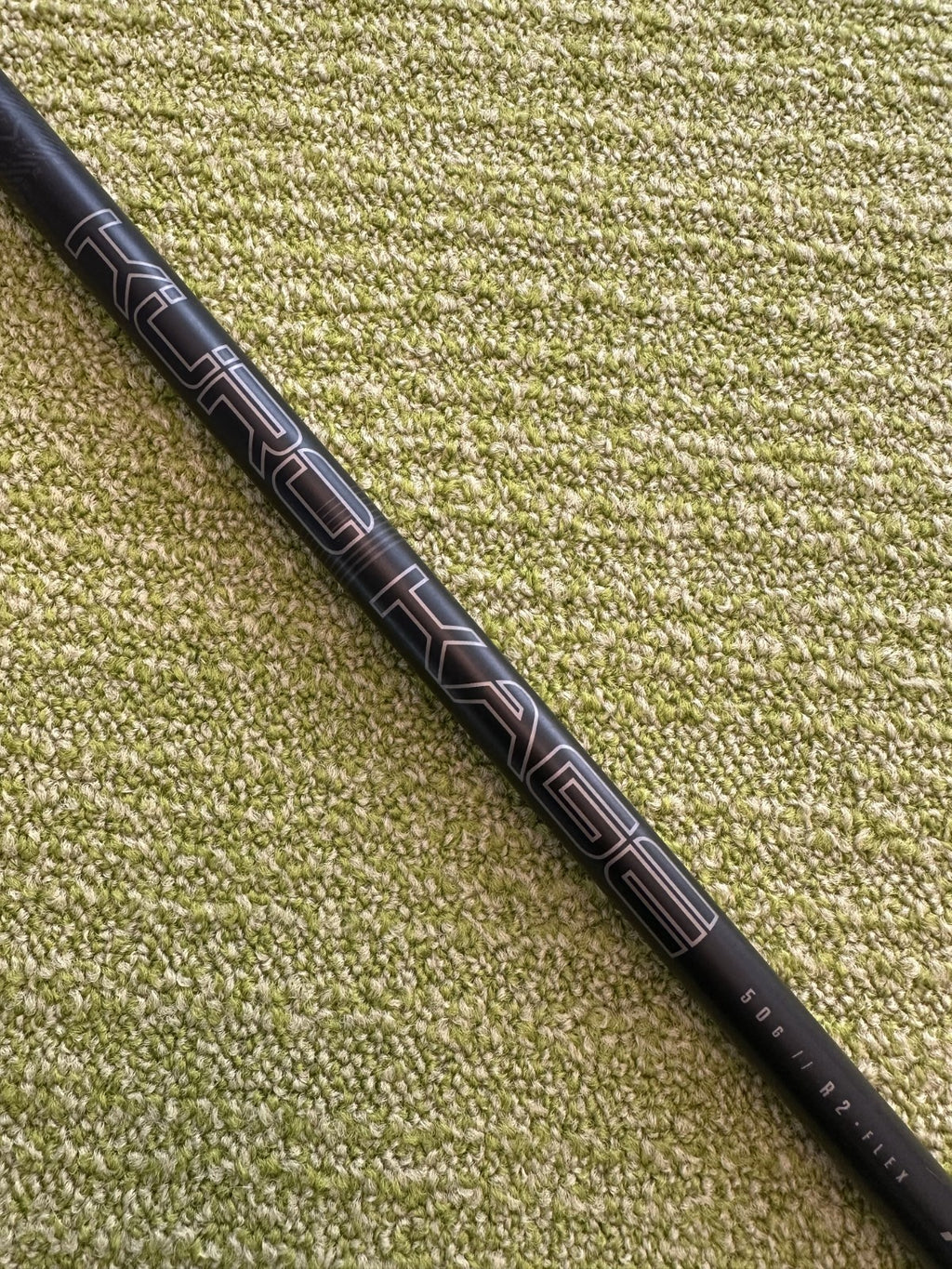 Mitsubishi Kuro Kage Black 50 R2 43.5" Driver Shaft Titleist