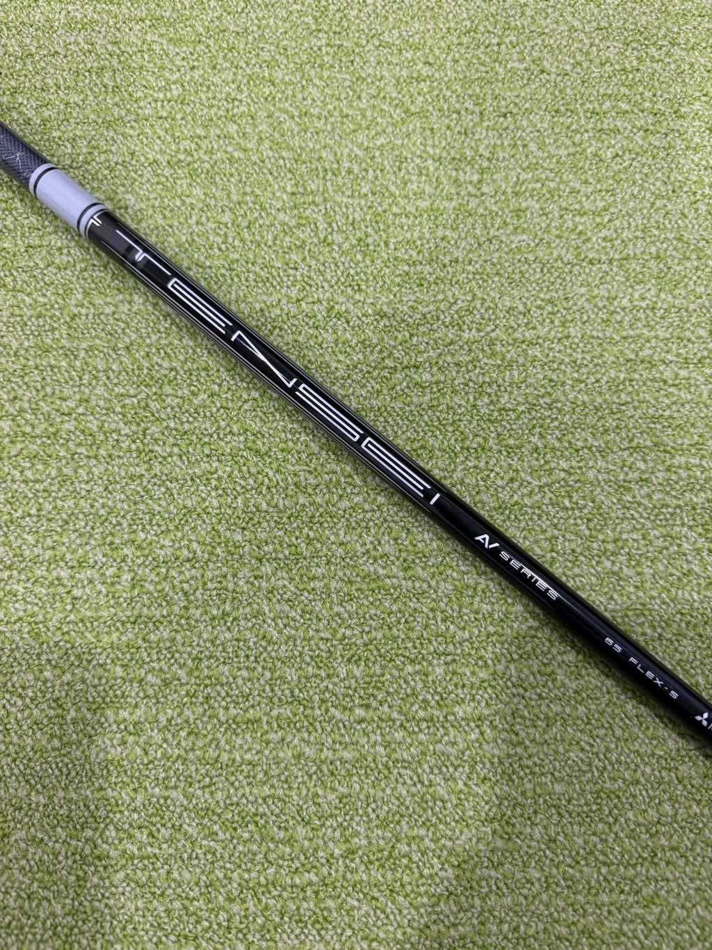 Mitsubishi Tensei AV White 65S Stiff Driver Shaft Ping 44.25"