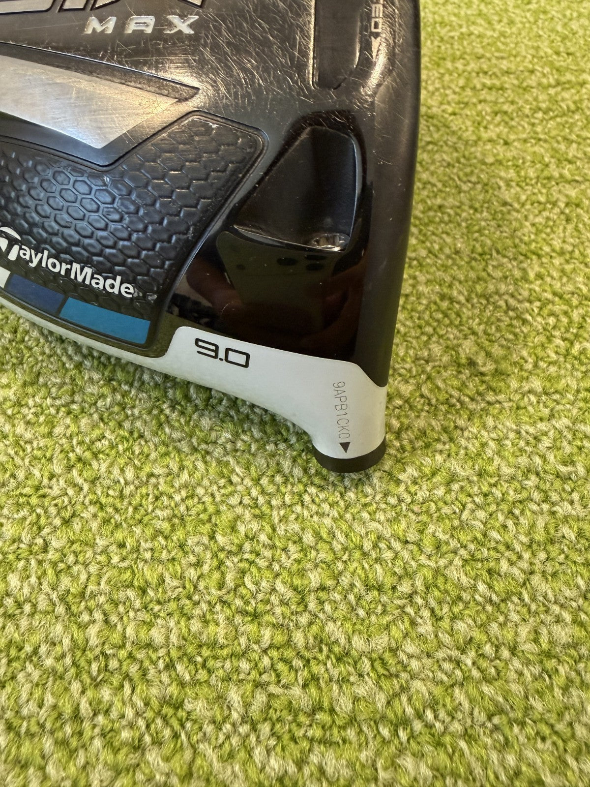 TaylorMade SIM MAX Driver 9* Head Only RH