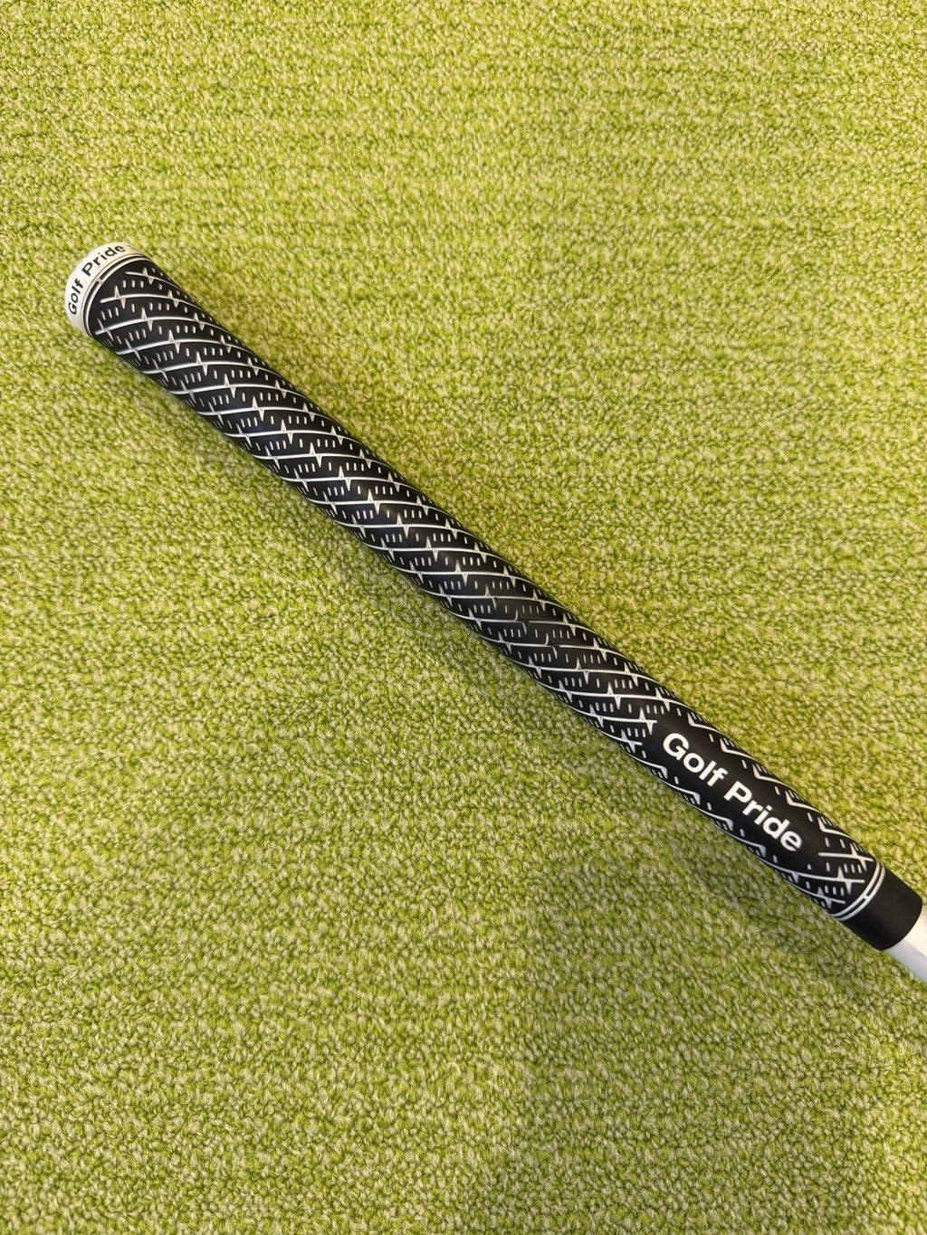 Graphite Design Tour AD IZ 5S Stiff Driver Shaft Titleist 44"