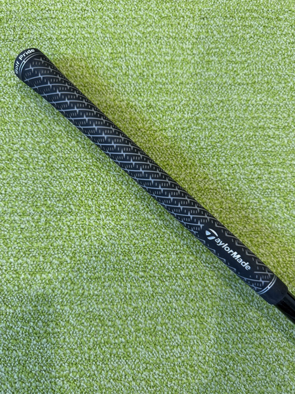 KBS MAX HL Black 42R Regular Driver Shaft Taylormade 44.75"