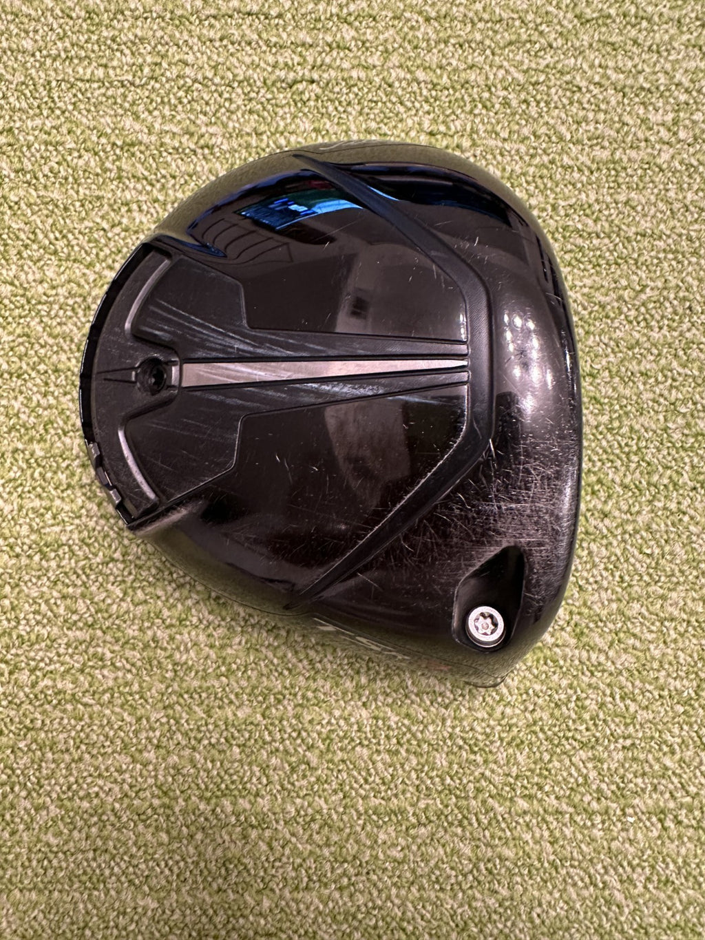 Titleist TSR3 9* Driver Head Only w/ Headcover