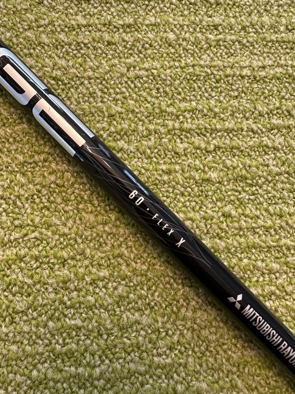 Mitsubishi Kuro Kage 60X Taylormade Shaft 42.75"