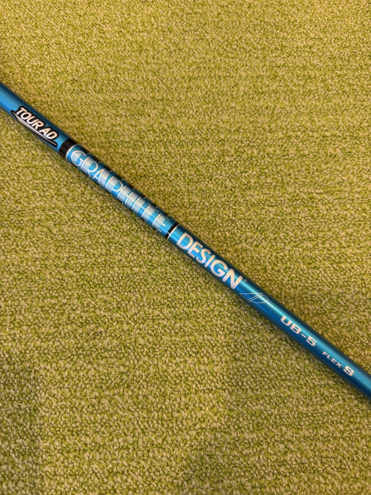 Graphite Design Tour AD UB 5S Stiff Driver Shaft 43.75" Titleist