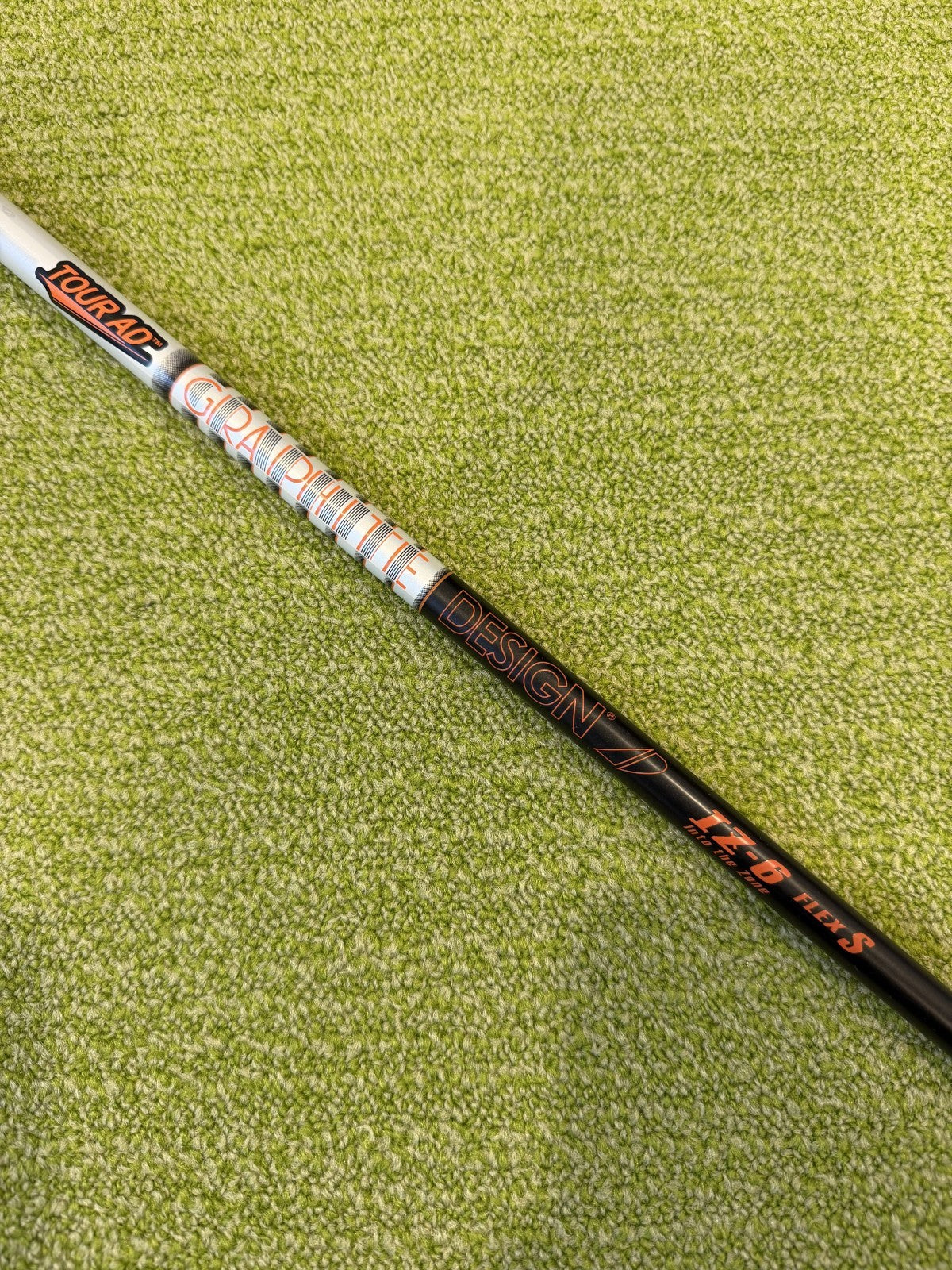 Graphite Design Tour AD IZ 6S Stiff Driver Shaft Titleist 44"