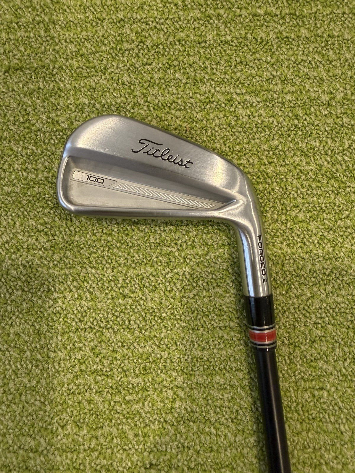 Titleist T100 4 Iron | Fujikura Axiom 125X