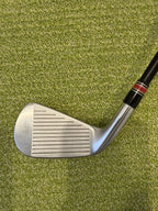 Titleist T100 4 Iron | Fujikura Axiom 125X