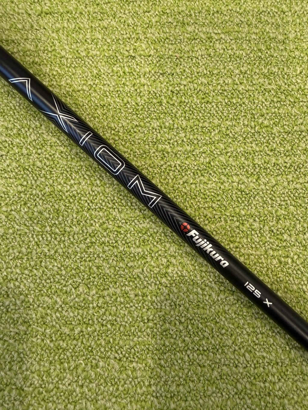 Titleist T100 4 Iron | Fujikura Axiom 125X