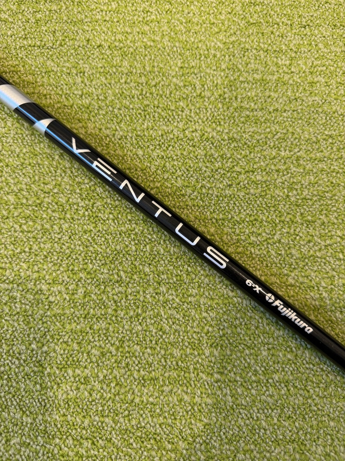 Fujikura Ventus Velcore Black 6X Driver Shaft Titleist 44"