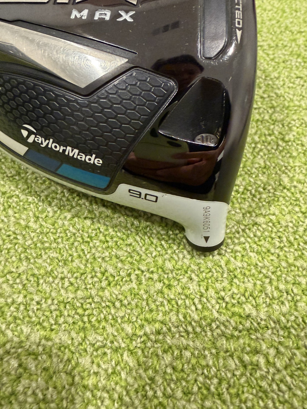 TaylorMade SIM MAX Driver 9* Head Only RH