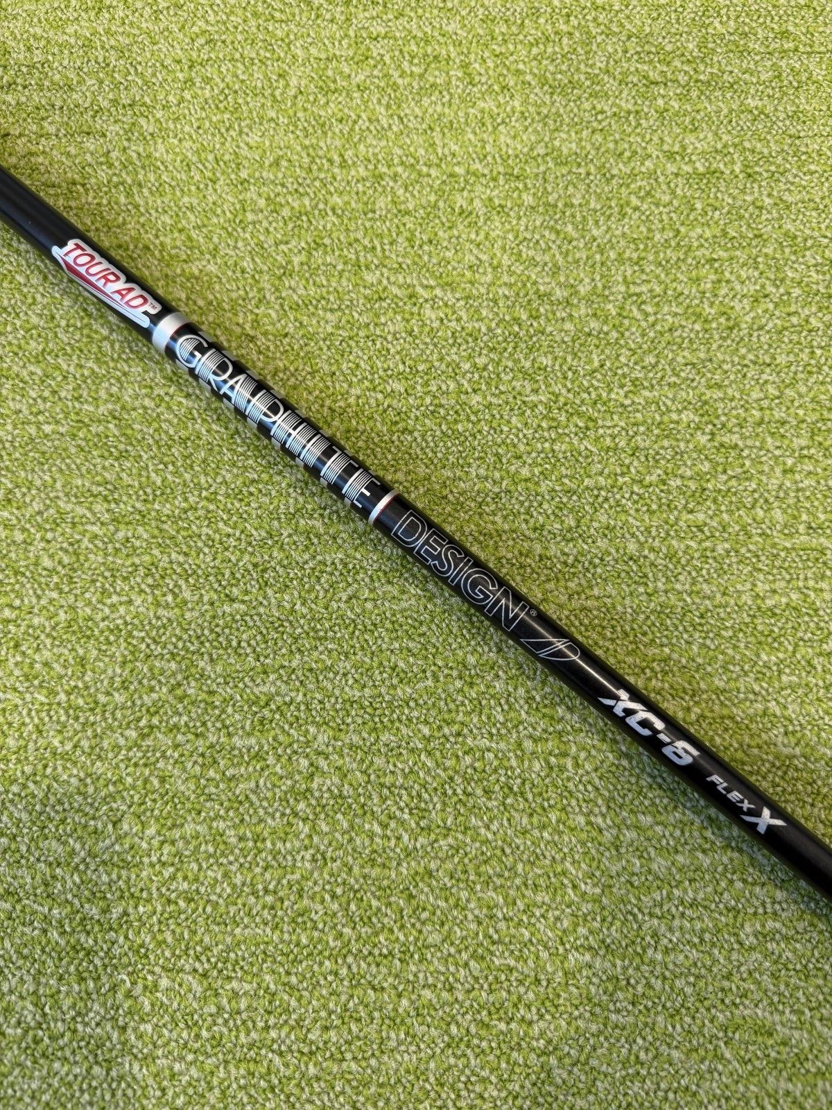 Graphite Design Tour Ad XC 6X X-STIFF 44" Driver Shaft Titleist
