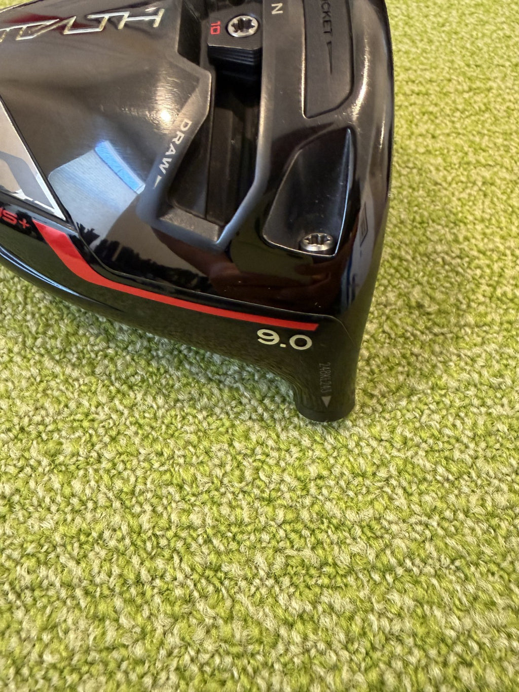 TaylorMade Stealth Plus Driver 9* HEAD ONLY RH