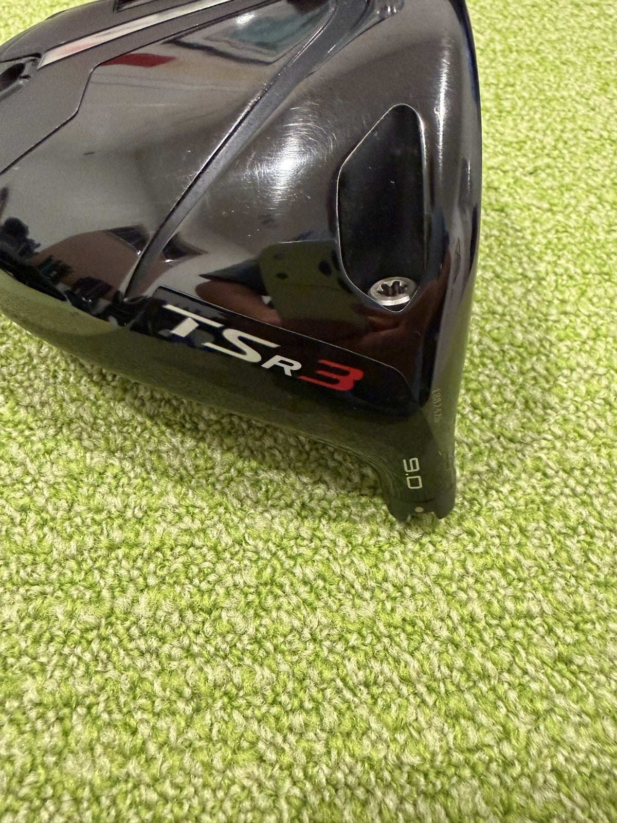 Titleist TSR3 9* Driver Head Only RH